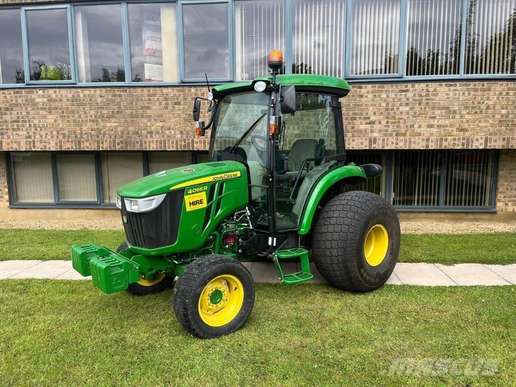 John Deere 4066R 소형 트랙터