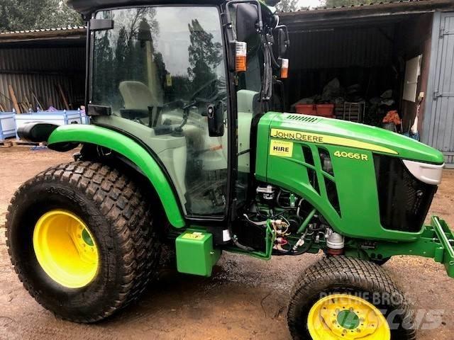 John Deere 4066R 소형 트랙터