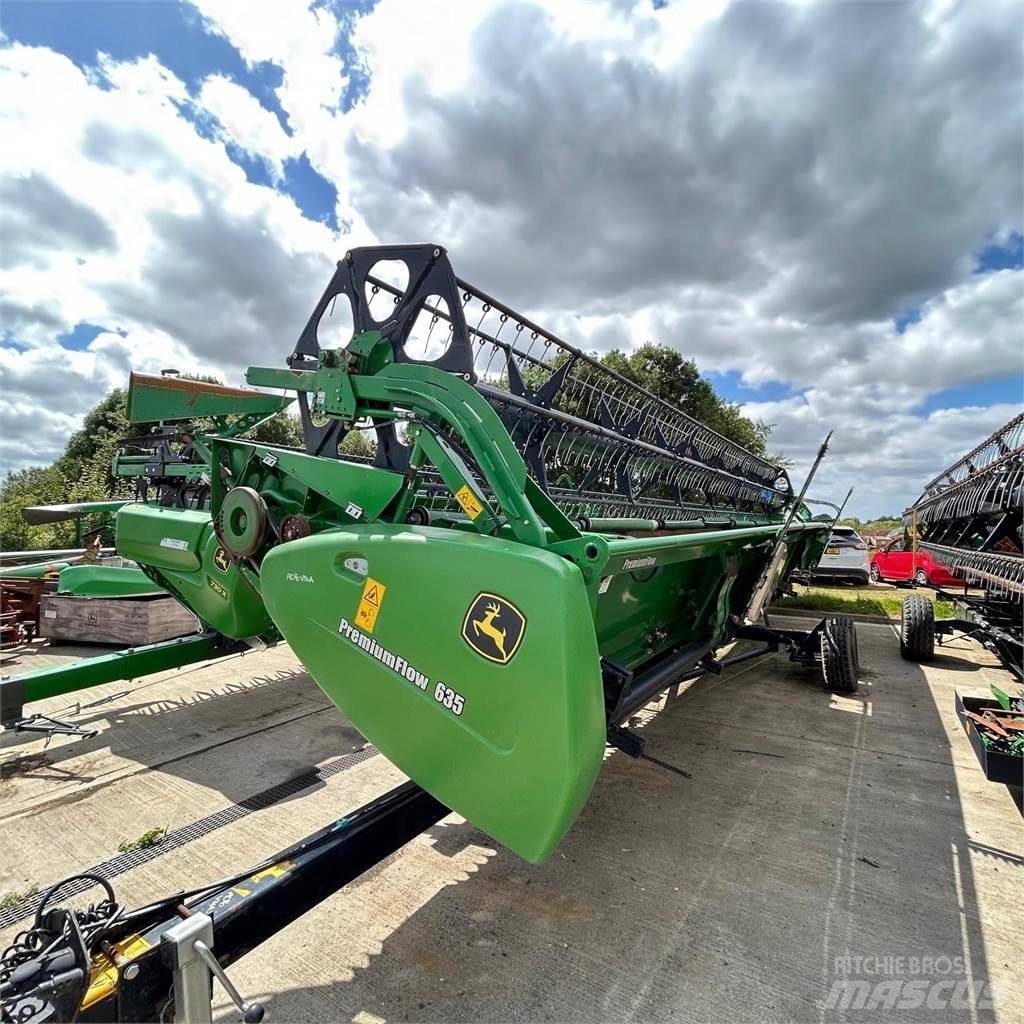 John Deere 635PF 콤바인 수확기