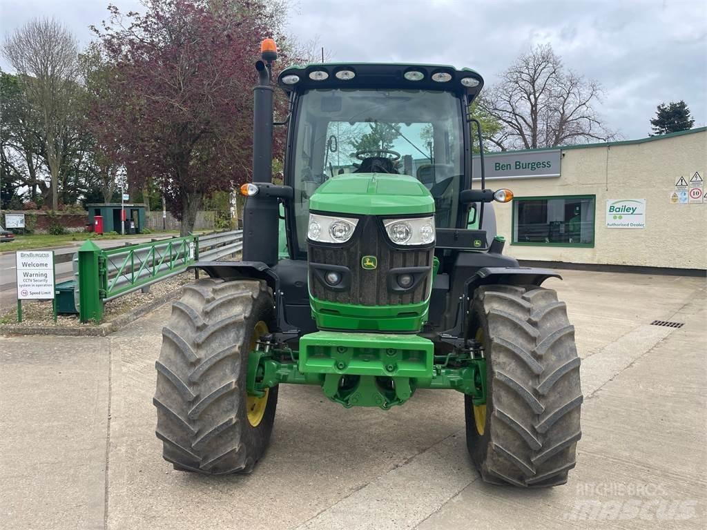John Deere 6R120 트랙터