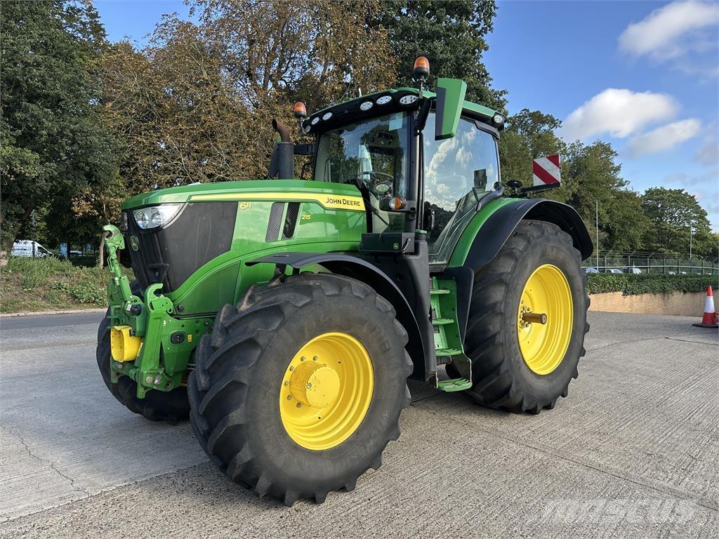 John Deere 6R215 트랙터