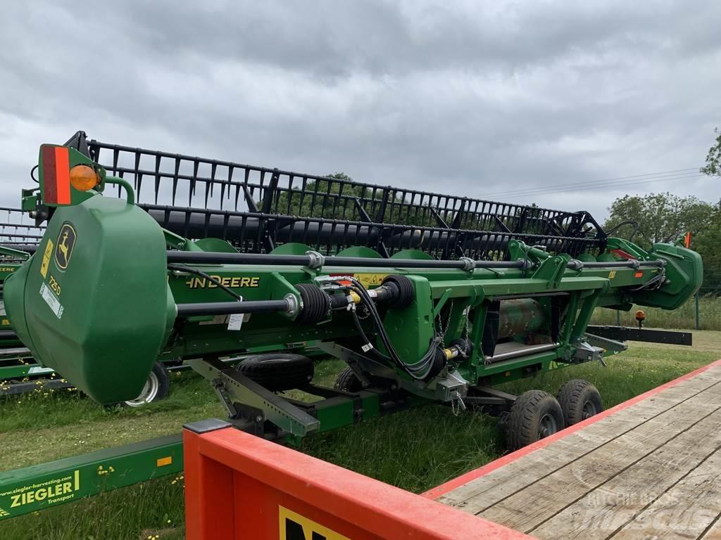 John Deere 725D 콤바인 수확기
