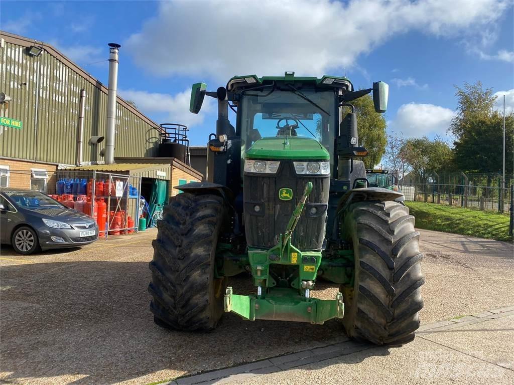 John Deere 7R310 트랙터