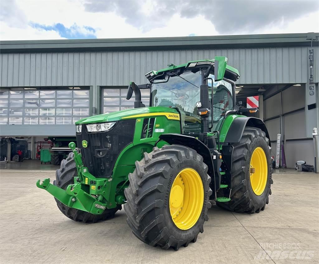 John Deere 7R330 트랙터