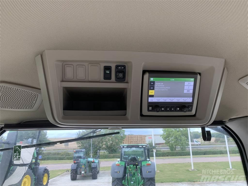 John Deere 8RX410 트랙터