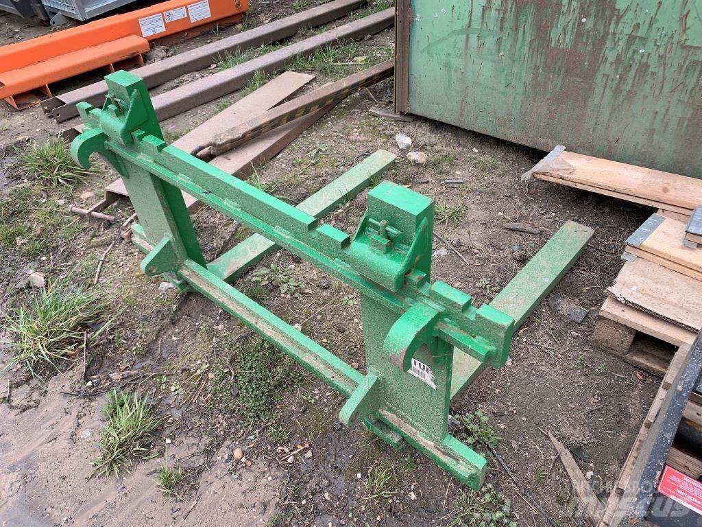 John Deere PALLET 기타 어태치먼트 및 부속품