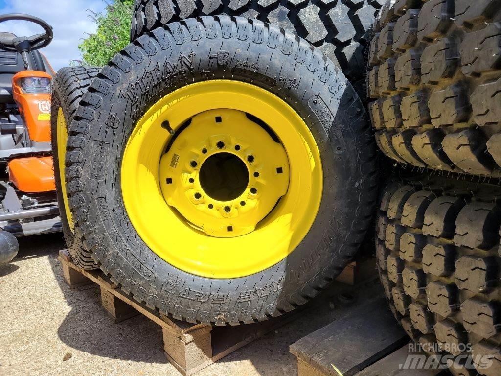 John Deere WHEELS 소형 트랙터