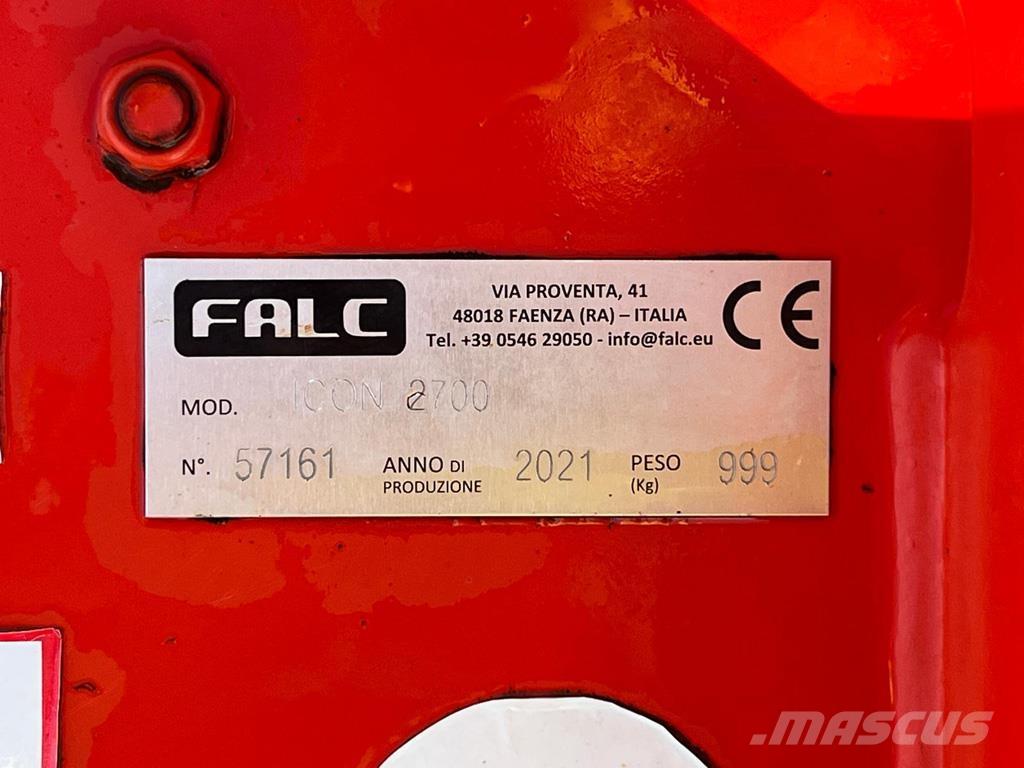 Krm ICON 2700S 목장 제초기 및 토퍼