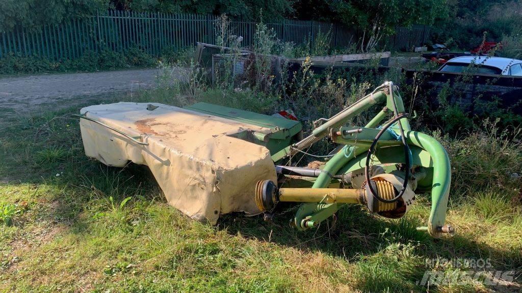 Krone AM242Z 목장 제초기 및 토퍼