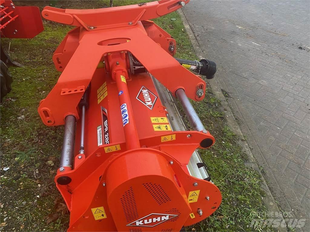 Kuhn BPR280 RH 목장 제초기 및 토퍼