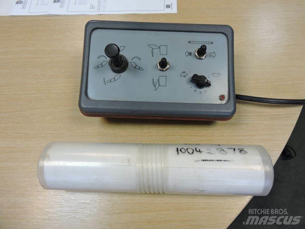 Kverneland 853 퇴비살포기