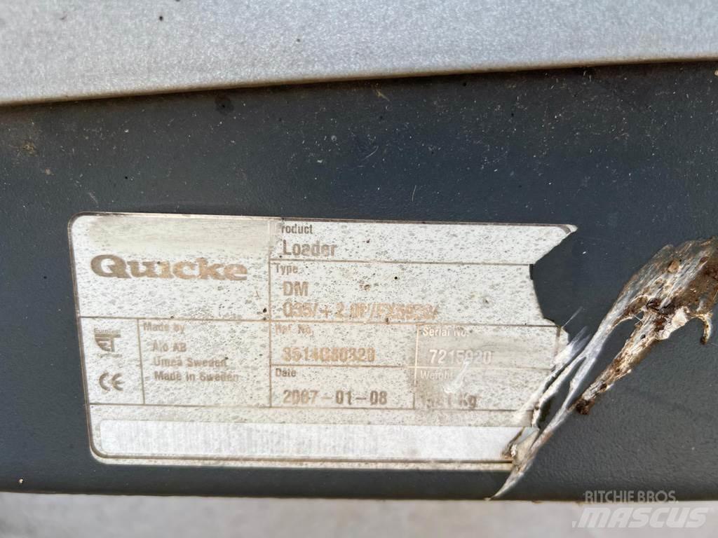 Quicke Q35  휠로우더