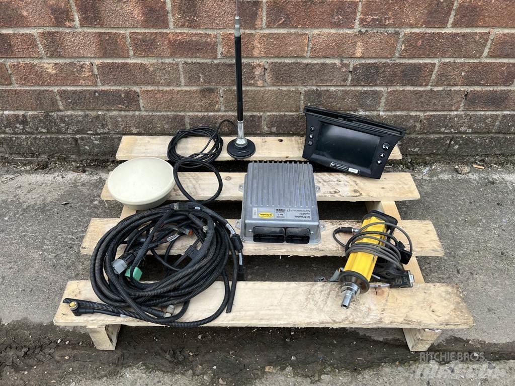 Trimble TRIMBLE 기타 어태치먼트 및 부속품