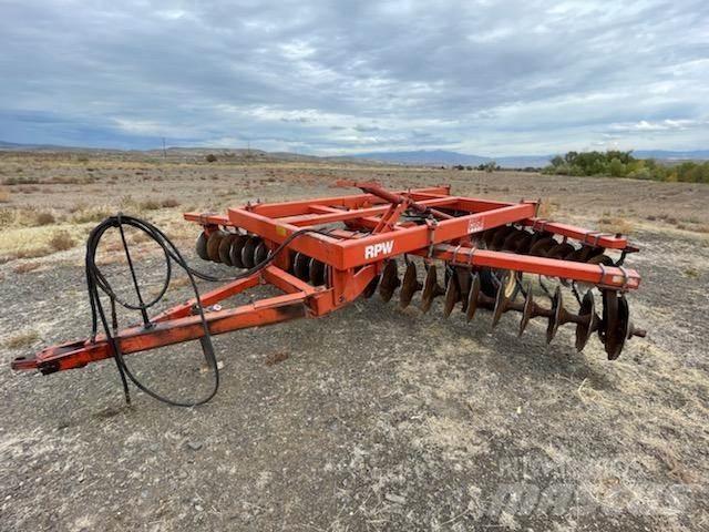 Case IH RPW 디스크 하로우(쇄토기)