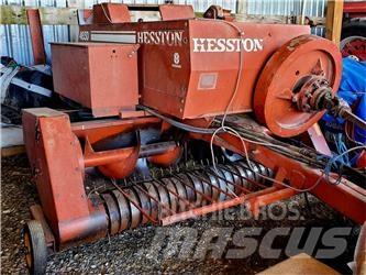 Hesston 4650 원형 곤포기