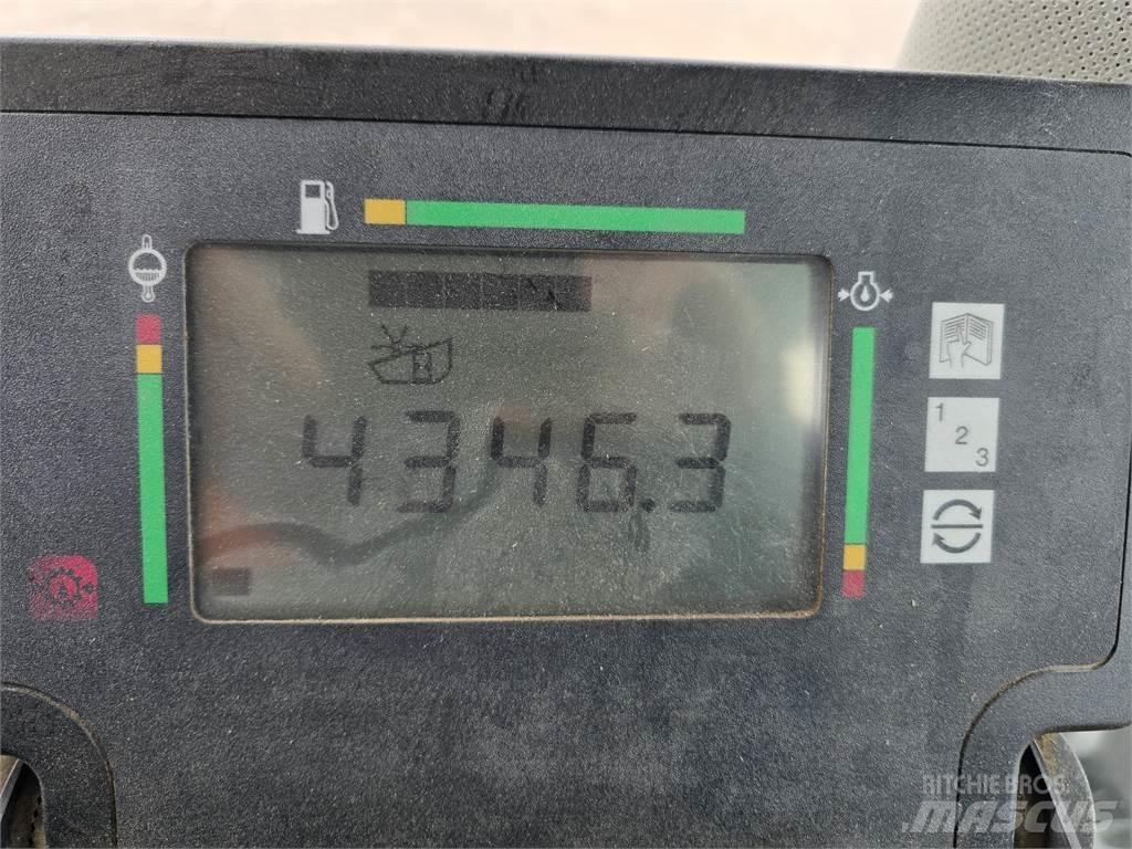 Hesston 8450 윈드로어
