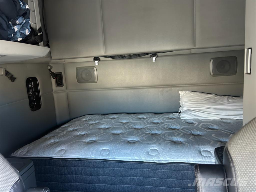 Kenworth T680 기타 트럭