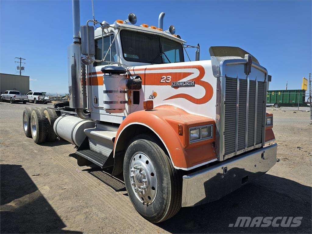 Kenworth W900 기타 트럭