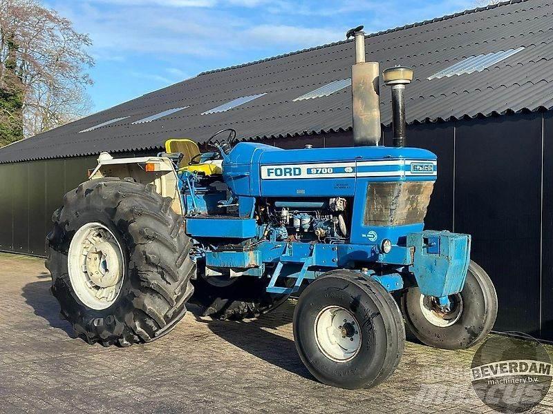 Ford 9700 트랙터