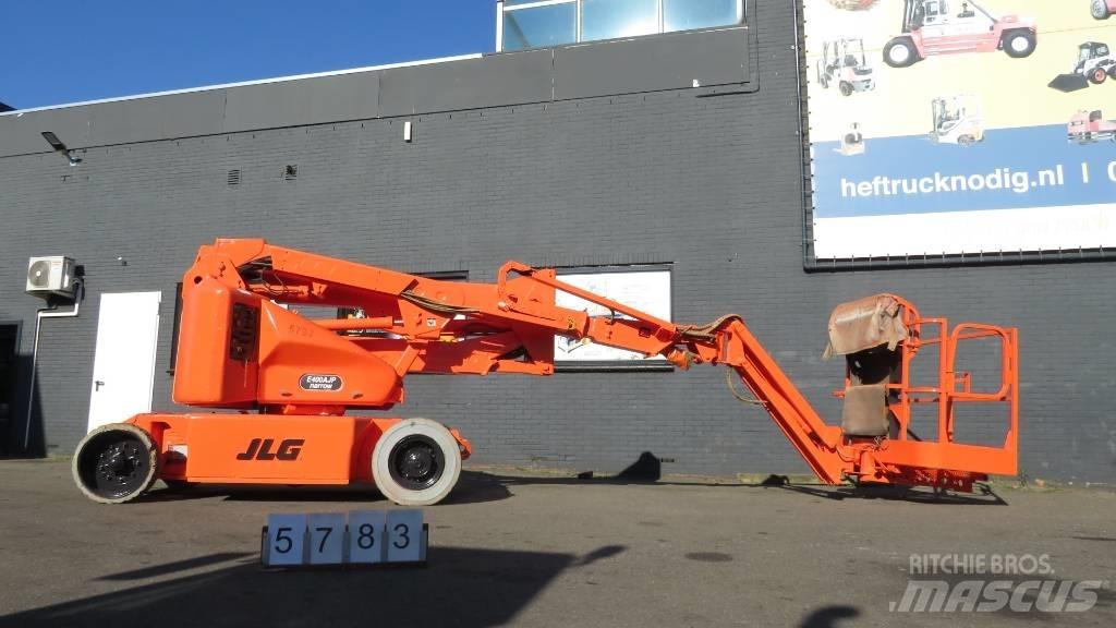 JLG E400AJPN 관절형 전동이동 리프트