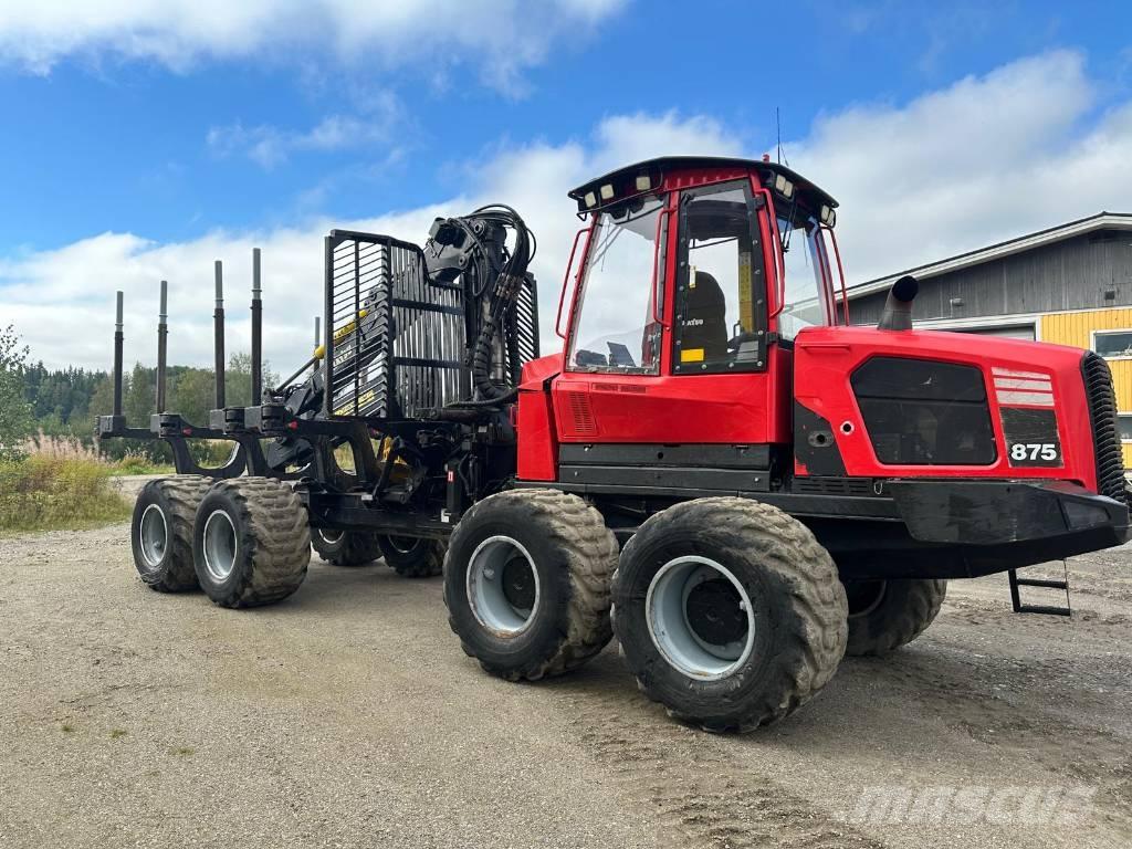 Komatsu 875 원목 포워더