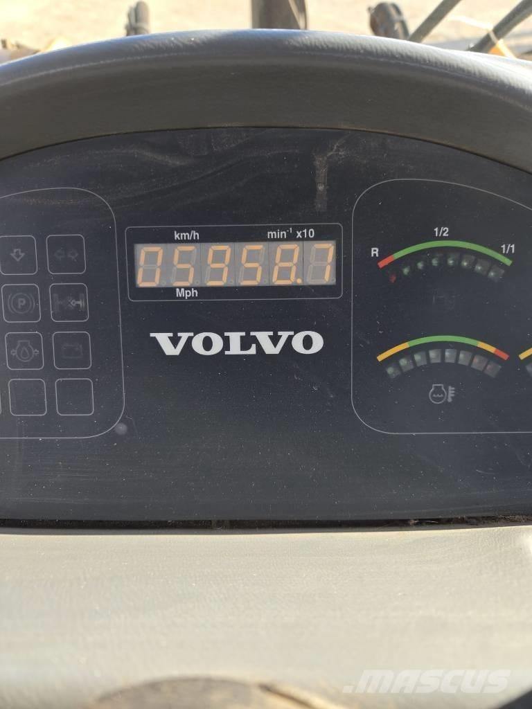 Volvo L 40 B TP  휠로우더