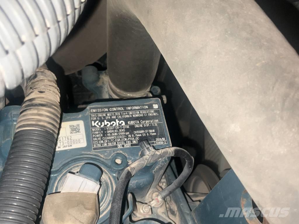 Kubota KX 080-4 중형굴삭기 7톤-28톤