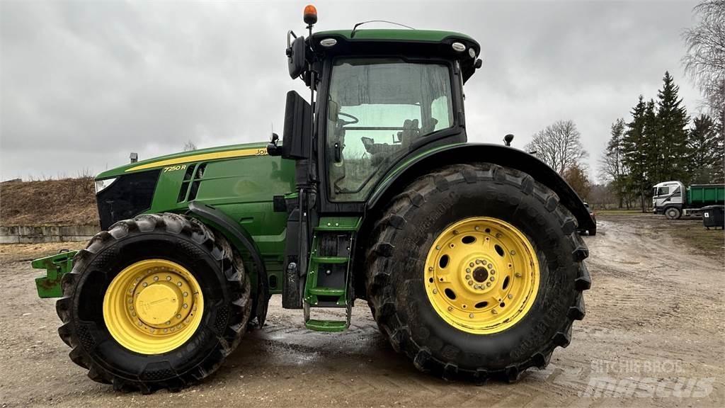 John Deere 7250R 트랙터