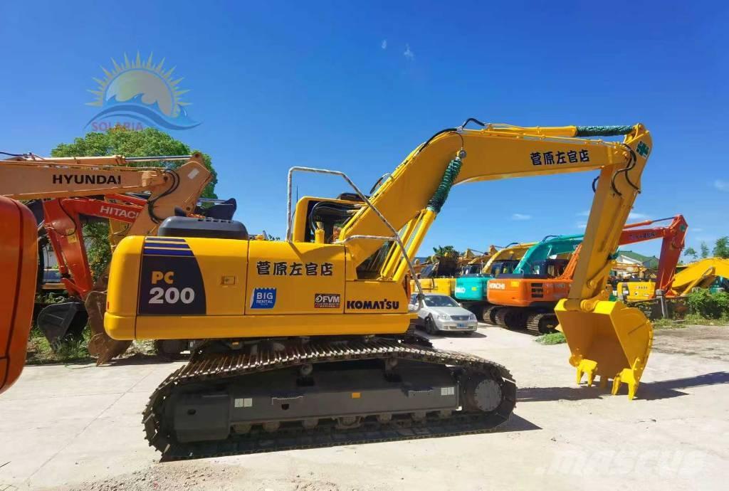 Komatsu PC 200-8 대형 굴삭기 29톤 이상