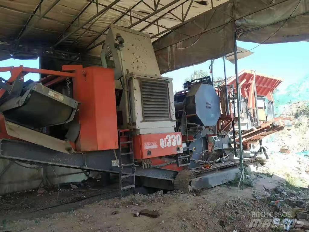 Sandvik QJ330 이동식 분쇄기