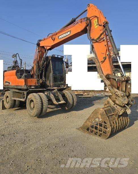 Doosan DX 140 W-5  휠 굴삭기