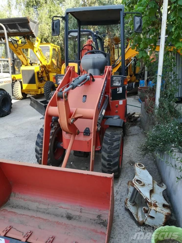Eurocomach E215K  휠로우더