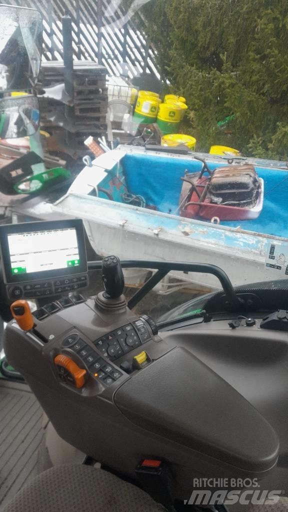 John Deere 6130R 트랙터