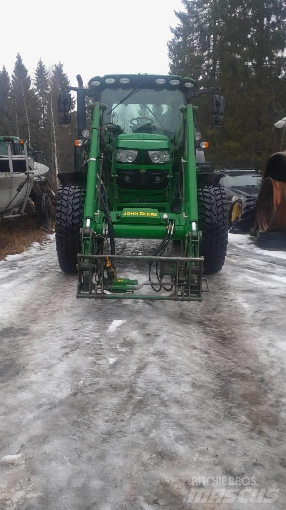 John Deere 6130R 트랙터