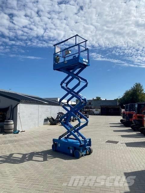 SkyJack SJ III 3219 가위형 리프트