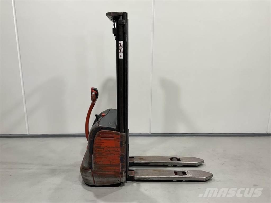 Linde L12 보행식 리치 지게차