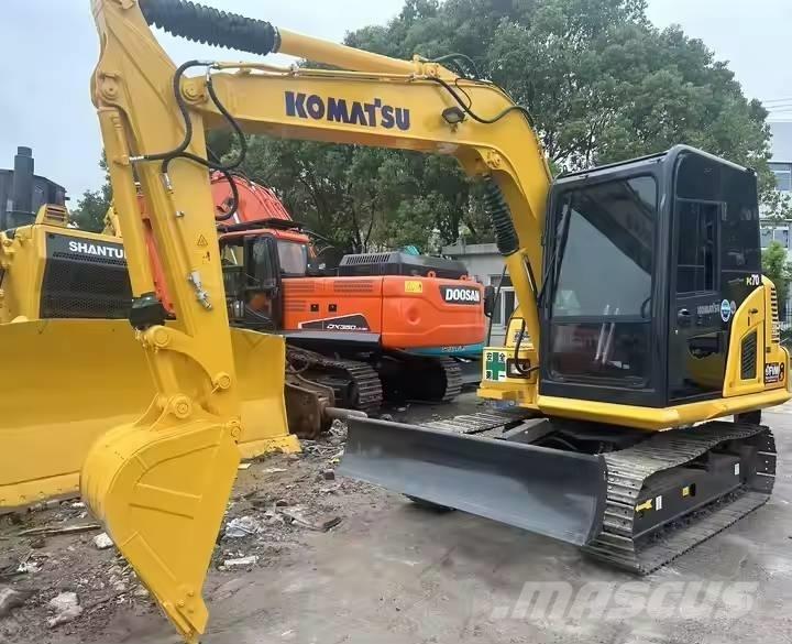 Komatsu PC70-8 중형굴삭기 7톤-28톤