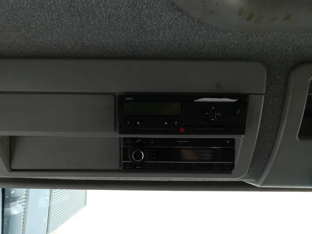 Iveco 150E 25 크레인 트럭