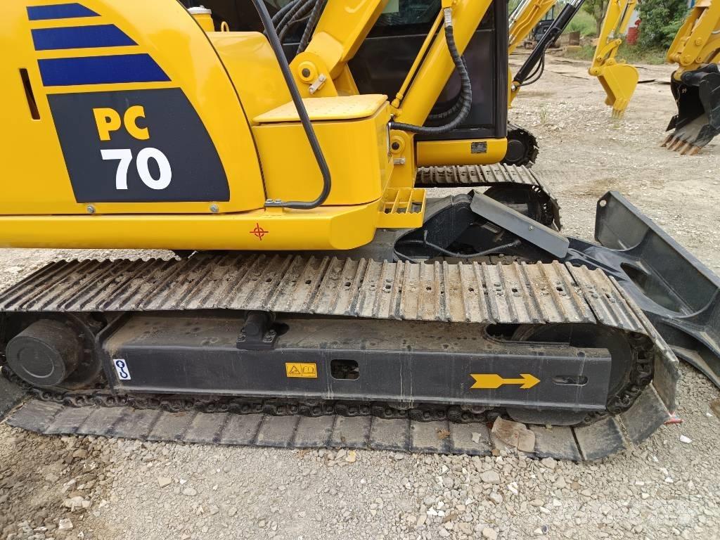 Komatsu PC 70 중형굴삭기 7톤-28톤