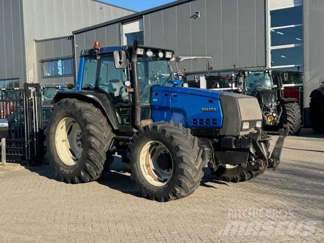 Valtra 8550 Hitech! 트랙터