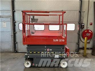 SkyJack SJ 3219 가위형 리프트