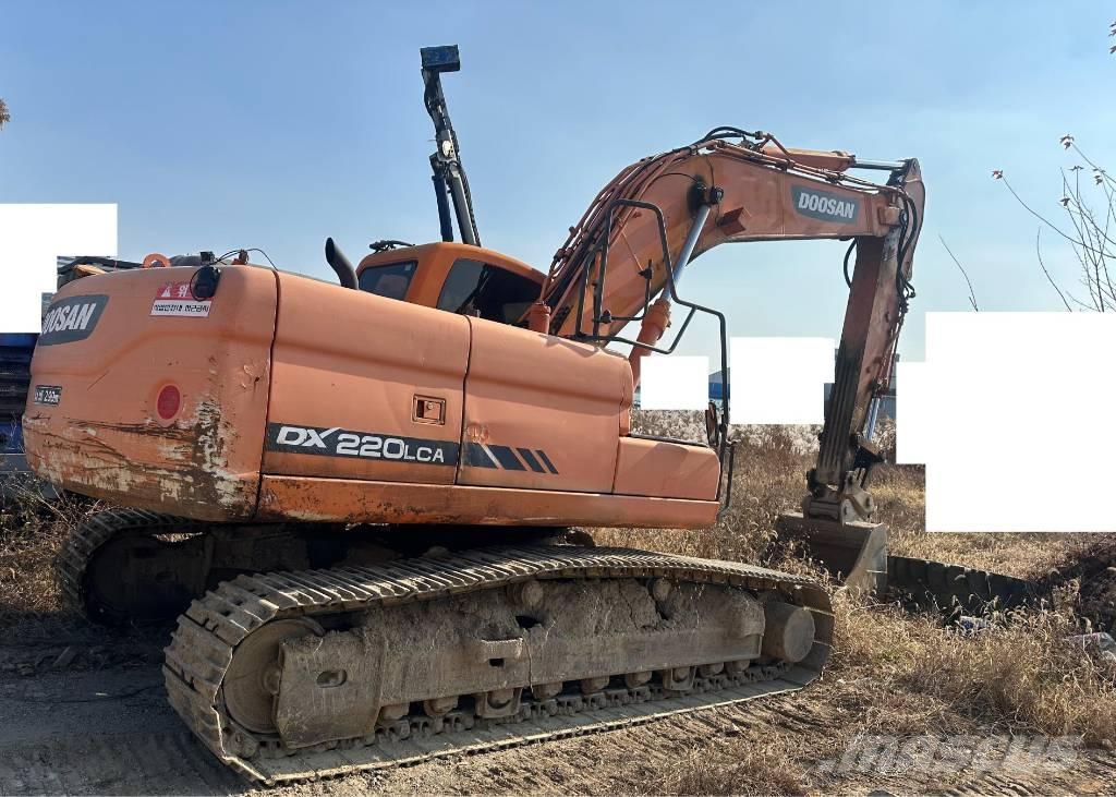 Doosan DX 220 LCA 대형 굴삭기 29톤 이상