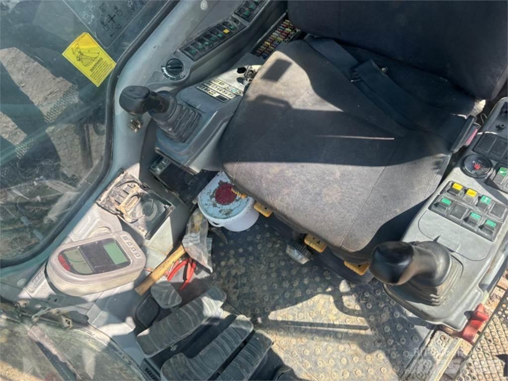 Volvo EC210BLC 대형 굴삭기 29톤 이상