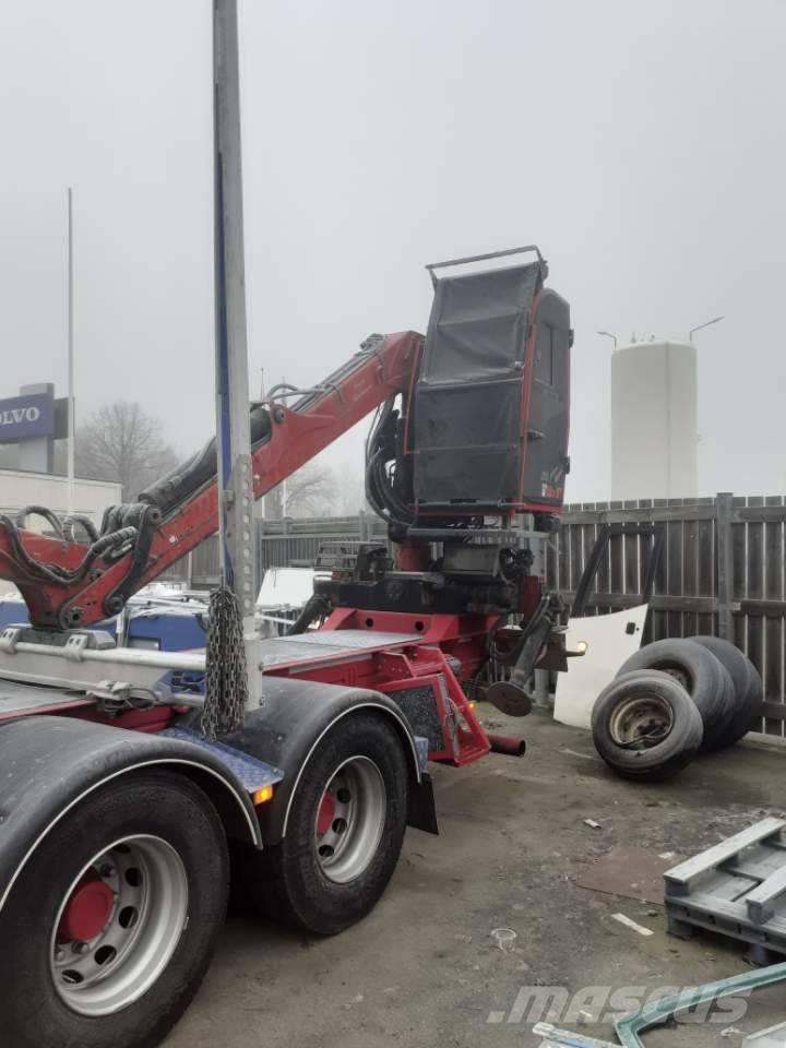 Loglift 96S-79 목재 크레인