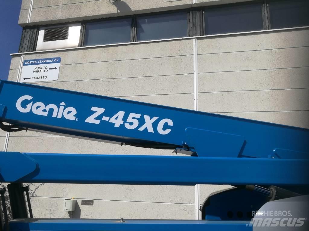 Genie Z 45XC 관절형 전동이동 리프트
