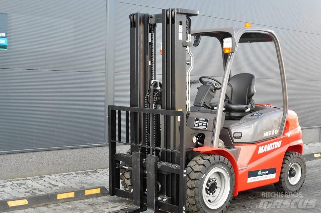 Manitou MI30D 디젤 지게차
