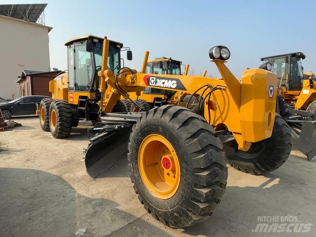 XCMG gr2153  휠로우더
