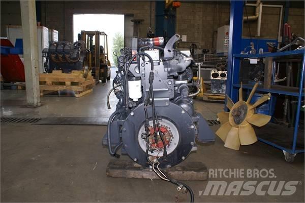 Komatsu S6D114 E1 엔진