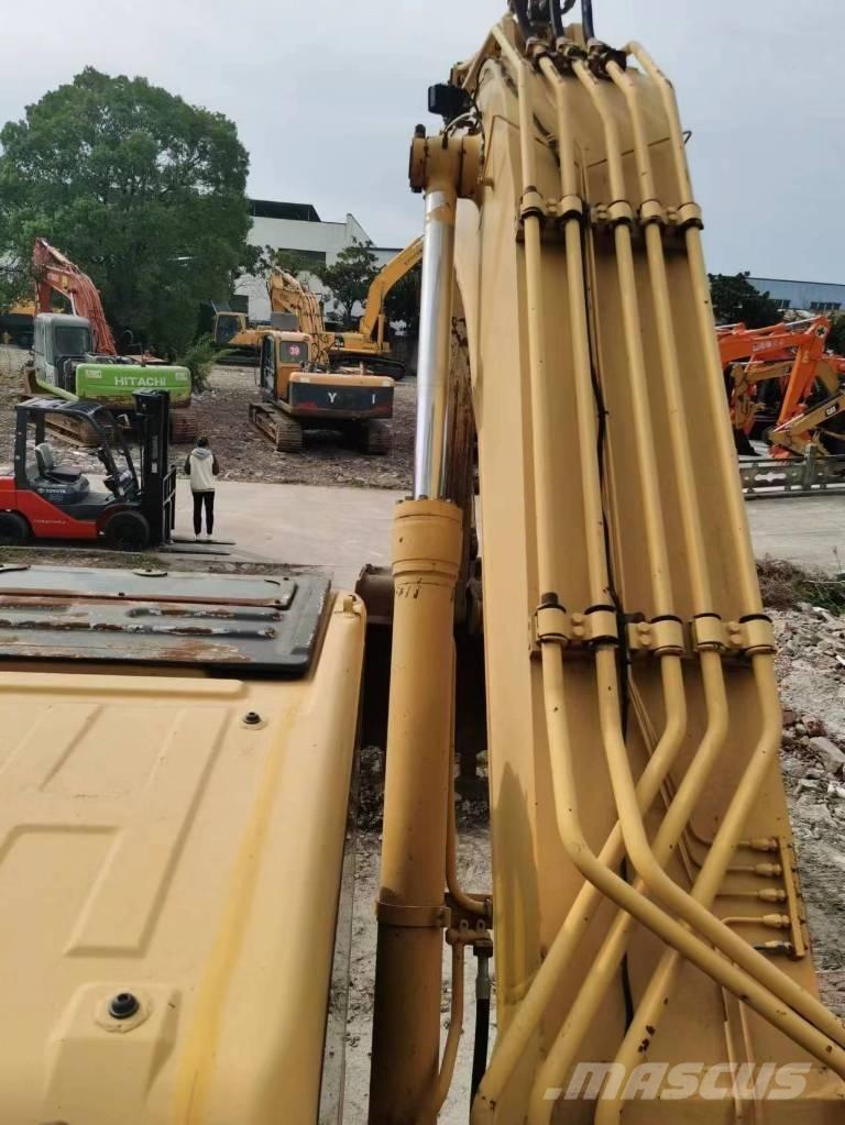 Komatsu PC 400-7 대형 굴삭기 29톤 이상