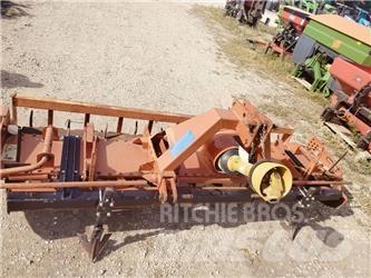 Kuhn HR 302 하로우